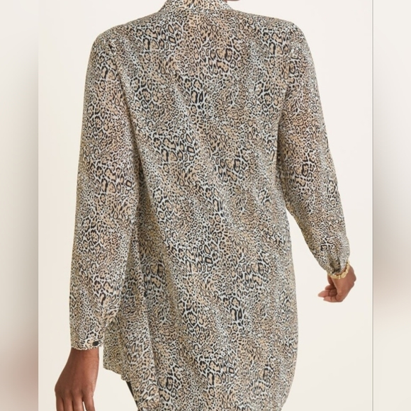 Chico’s Convertible Semi Sheer Cheetah Print Buttoned Shirt 3 US 16/18 - Picture 6 of 6